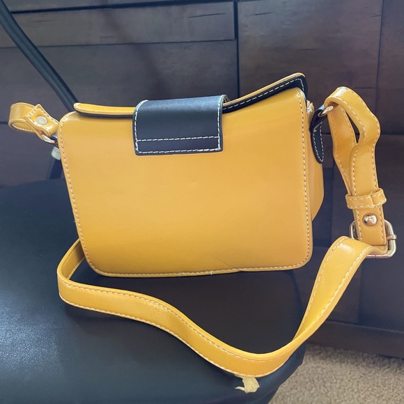 Small bag - Picture 3 of 4